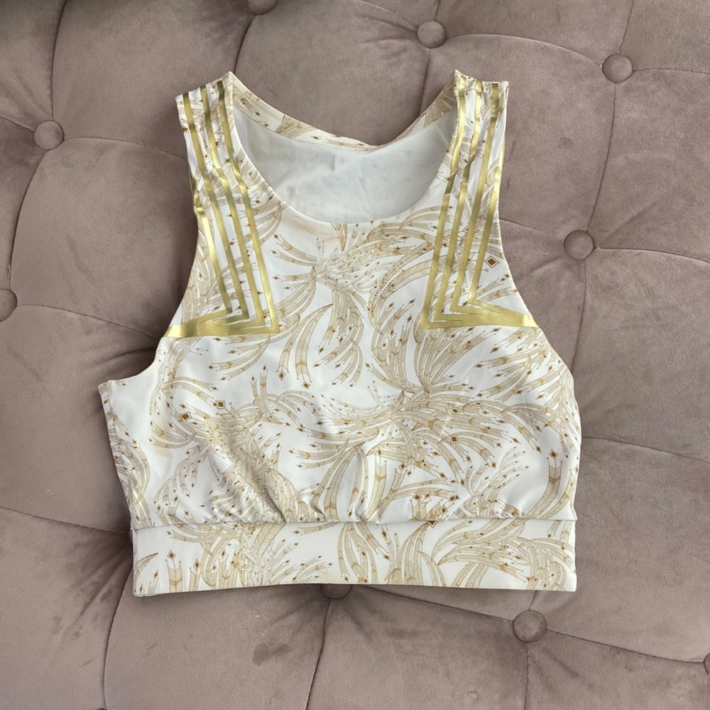 Lucas Hugh London bra
